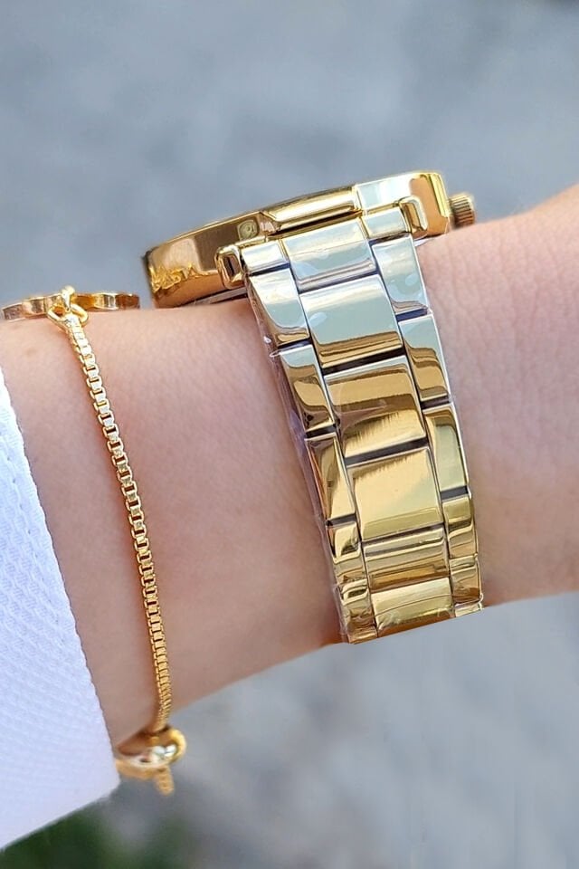 Kesme Camlı 33 mm Altın Sarısı Şık Kadın Kol Saati, Zirkon Taşlı Bileklik Hediyeli