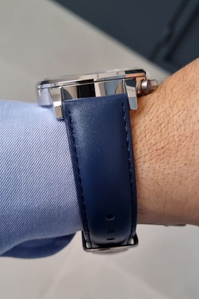 Exclusive Lacivert Deri Kayışlı Tüm Fonksiyonları Aktif Takvimli Erkek Kol Saati