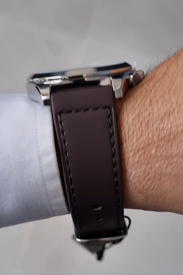 Kahverengi Deri Kayışlı Beyaz Kadran Fonksiyonları Aktif Takvimli Erkek Kol Saati