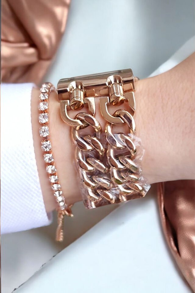 Yeni Model Kare Kasa Zincirli 3 ATM Su Geçirmez Rose Gold Kadın Kol Saati, Taşlı Bileklik Hediye