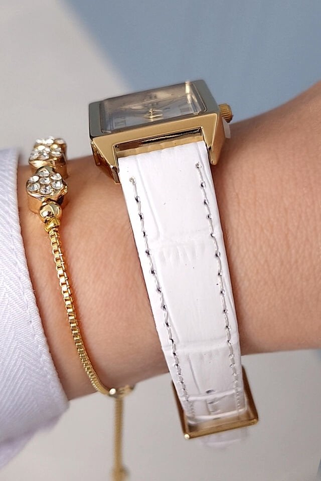 Beyaz Deri Kayışlı Altın Sarısı Dikdörtgen Kasa Kadın Kol Saati -Zirkon Taşlı Bileklik Hediyeli