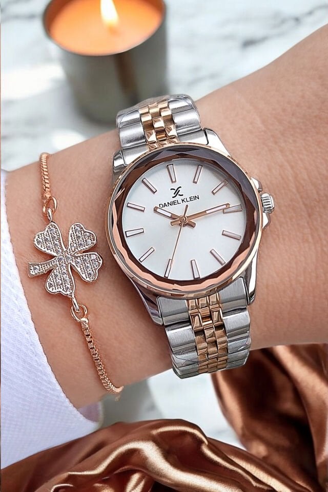 Kesme Camlı 29 mm Rose Gold/Metalik Şık Kadın Kol Saati, Taşlı Bileklik Hediyeli