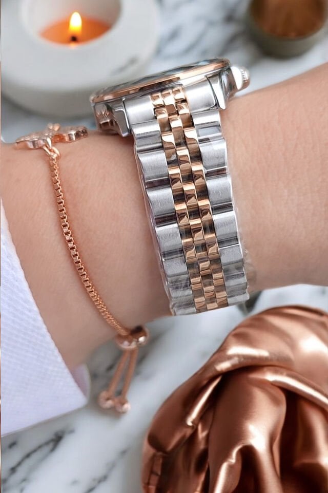 Kesme Camlı 29 mm Rose Gold/Metalik Şık Kadın Kol Saati, Taşlı Bileklik Hediyeli