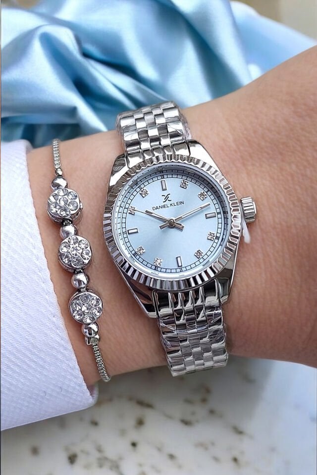 27 mm Mini Kasa Açık Mavi Kadranlı Metalik Şık Kadın Kol Saati, Taşlı Bileklik Hediyeli