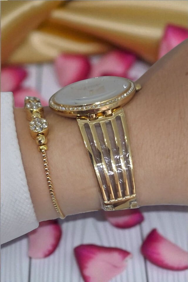 5 ATM Su Geçirmez Beyaz Kadran Altın Sarısı Taşlı Kadın Kol Saati, Taşlı Bileklik Hediyeli