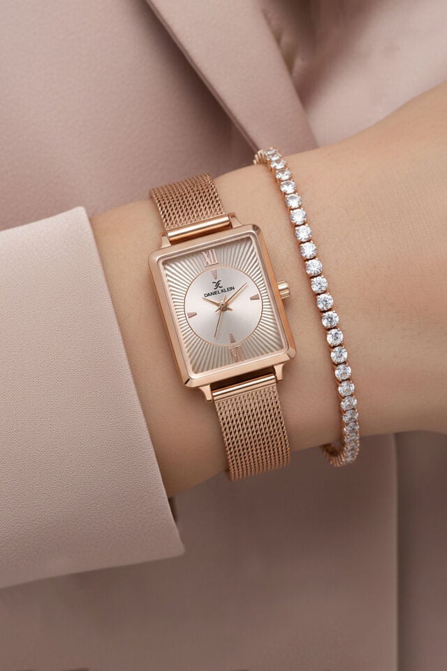 Rose Gold Hasır Çelik Bilezik 23 mm Dikdörtgen Kadın Kol Saati, Taşlı Bileklik Hediyeli