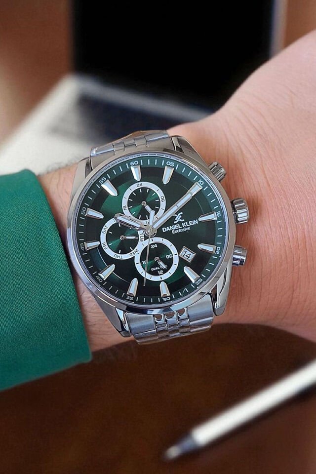 Exclusive Tüm Fonksiyonları Aktif, Takvimli, Çelik Bilezik Yeşil Kadran Erkek Kol Saati