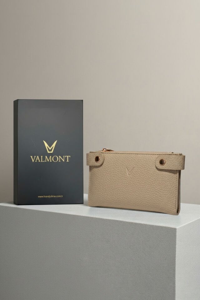 Valmont Özel Kutulu, Fermuarlı, Kartlıklı, Çok Bölmeli Bej Şık Deri Kadın Cüzdanı