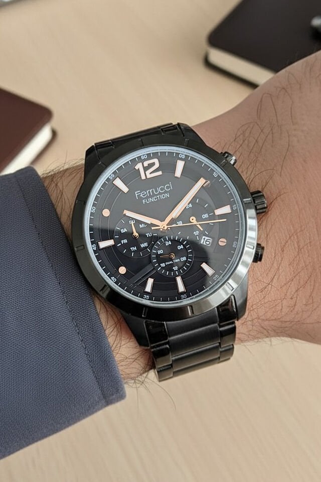 Tüm Fonksiyonları Aktif, Takvimli, Siyah Kadran Erkek Kol Saati