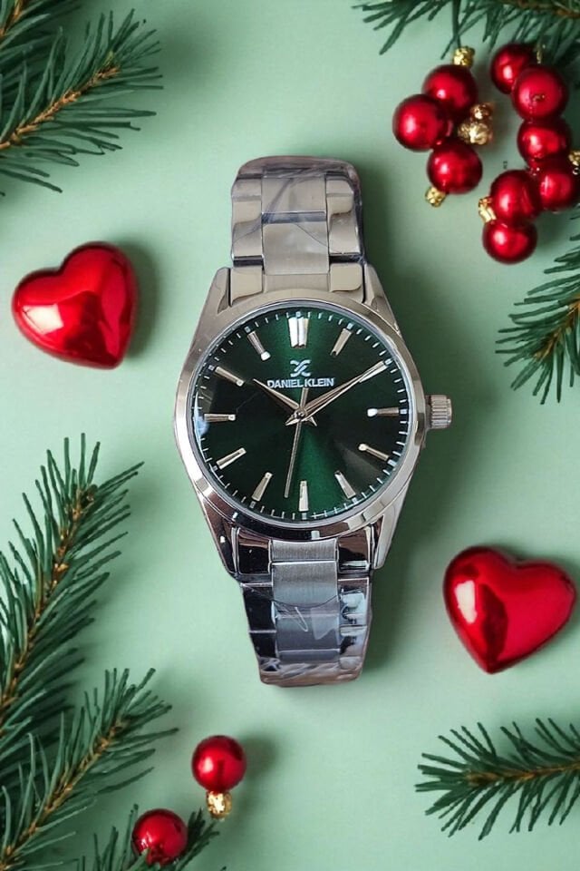 Çelik Bilezik Yeşil Kadran Metalik Kadın Kol Saati + Zincir Bileklik