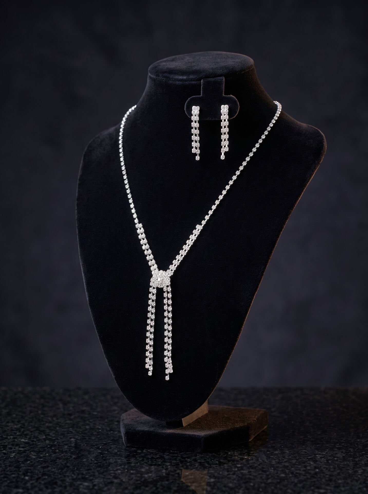 Valmont Accessories  Akarsu Mordel Zirkon Taşlı Gümüş Kolye ve Küpe Seti - Düğün, Kına, Nişan Gelin Takı Seti