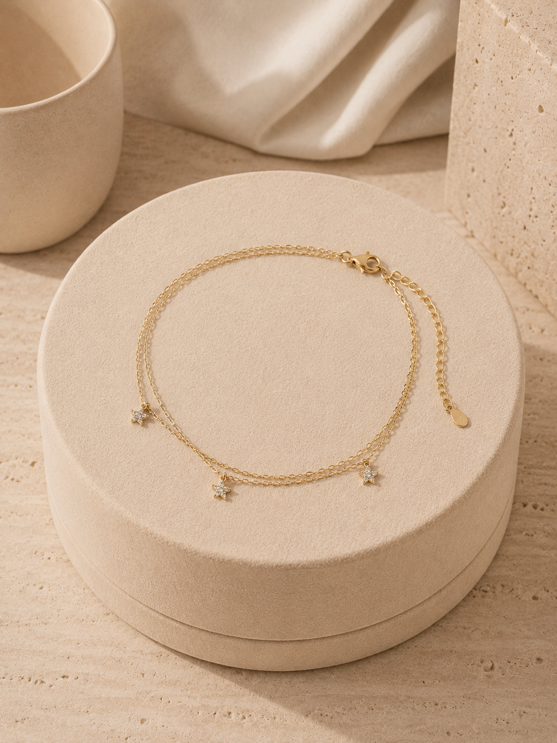 Valmont Accessories Kadın Gold Renk Yıldız Figürlü Taşlı Zarif Halhal
