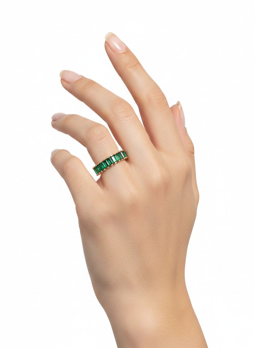Valmont Accessories Kadın Gold Renk Zümrüt Yeşili Baget Taşlı Tamtur Yüzük