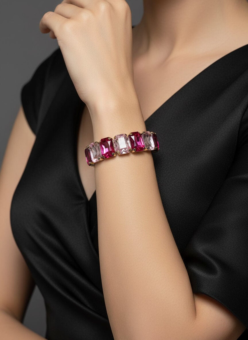 Valmont Accessories Kadın Altın Renk Pembe Baget Taşlı Bileklik