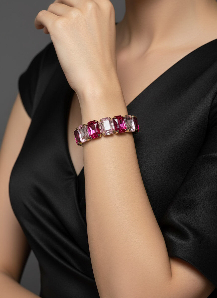 Valmont Accessories Kadın Altın Renk Pembe Baget Taşlı Bileklik
