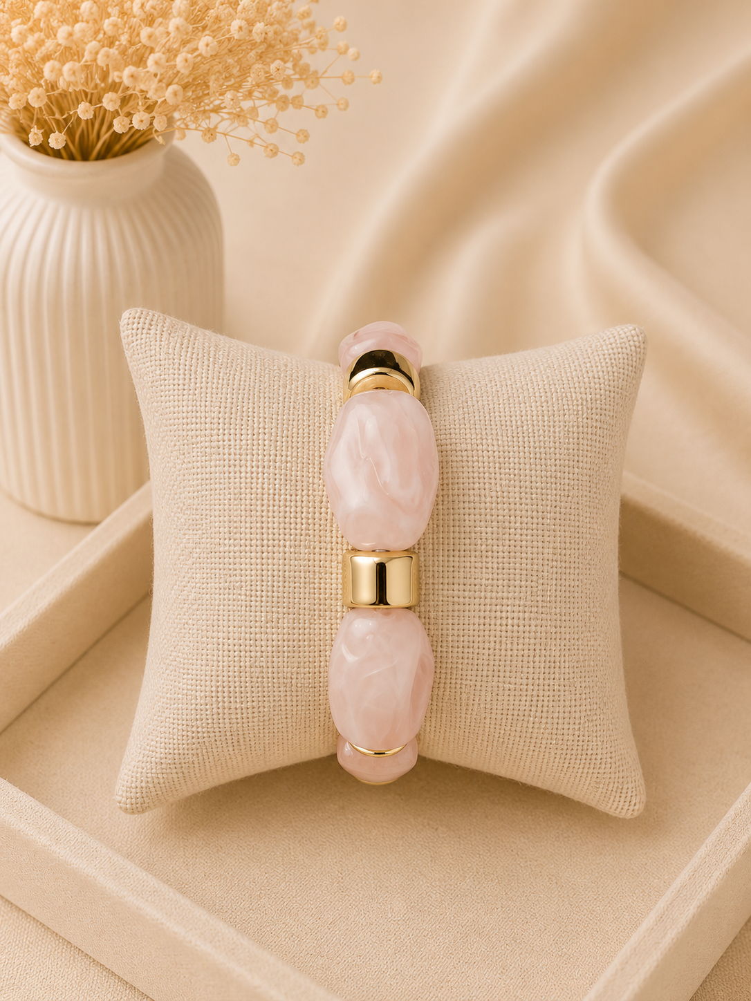 Valmont Accessories Kadın Gold Renk Toz Pembe  İri Kemik Taşlı Bileklik