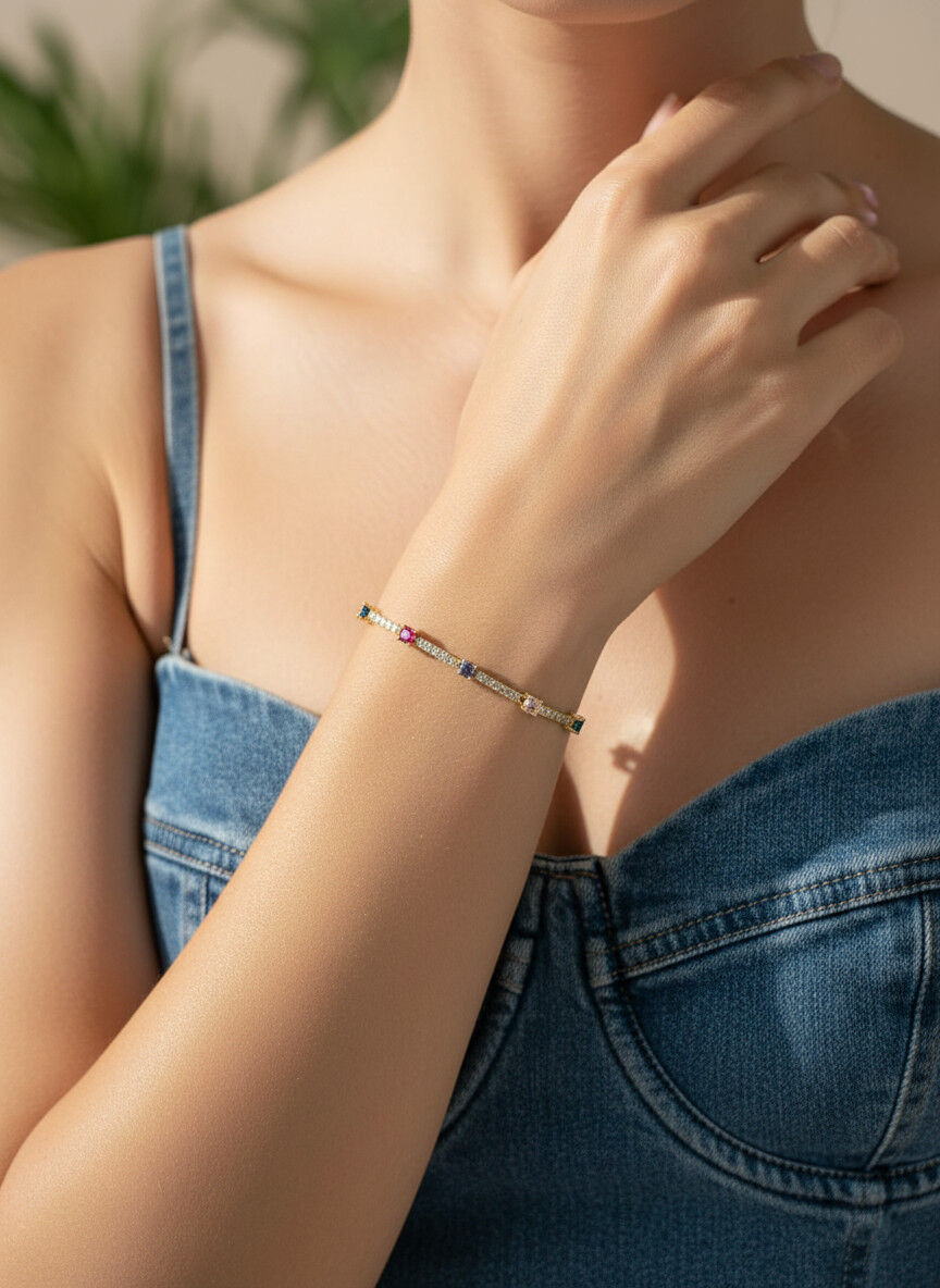 Valmont AccessoriesKadın Gold Renk Renkli Taşlı Sıra Taş Detaylı Bileklik