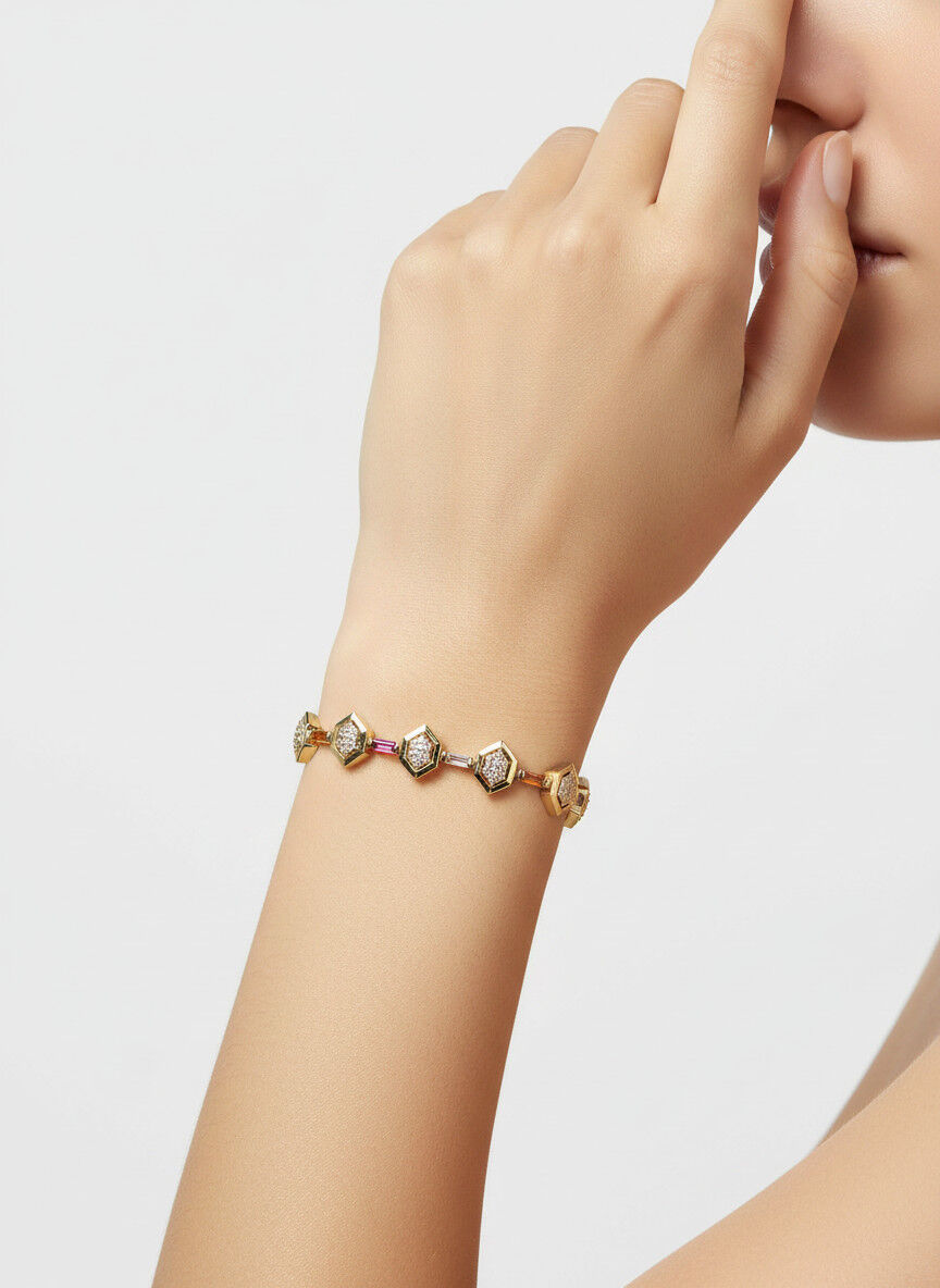 Valmont Accessories Kadın Gold Renk Renkli Baget Taşlı Geometrik Bileklik